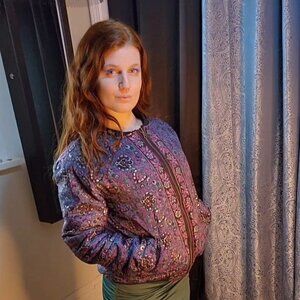 Convertible hoodie to bomber jacket